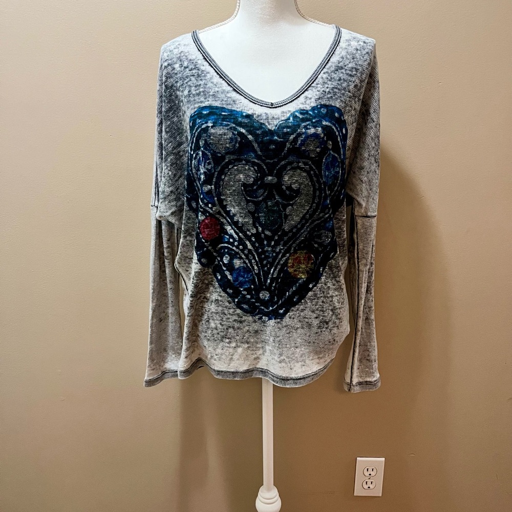 Go Couture Heart Design V Neck Thermal Oversized Small